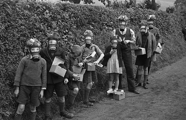 Child-evacuees-in-Wales-.jpeg